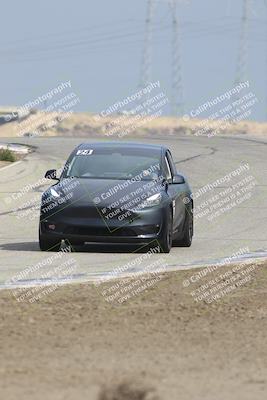 media/Oct-19-2025-Speed Ventures (Sun) [[a6e7fe67be]]/TC B/Session 2 (Outside Grapevine)/